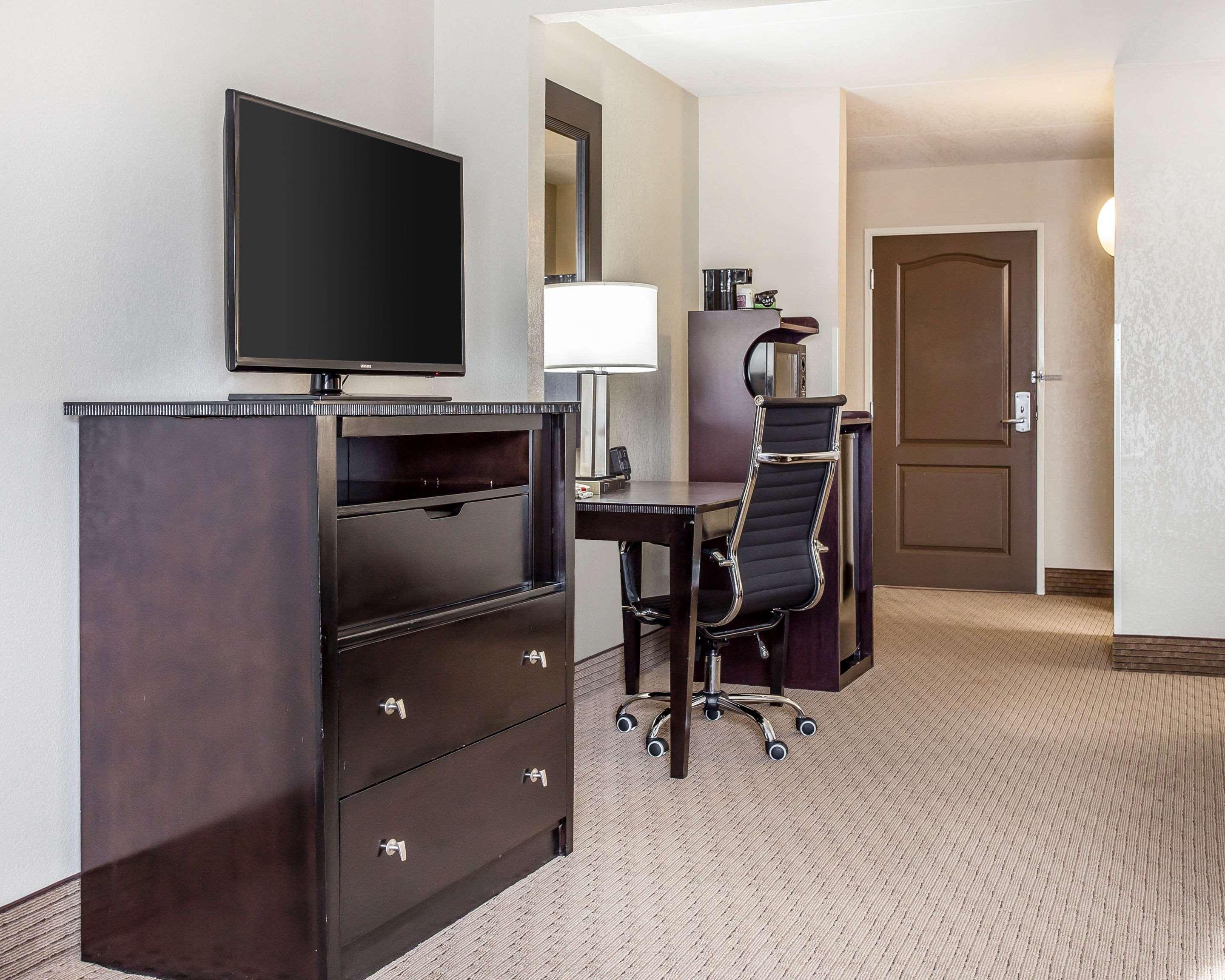 Comfort Suites Morrow- Atlanta South Екстериор снимка