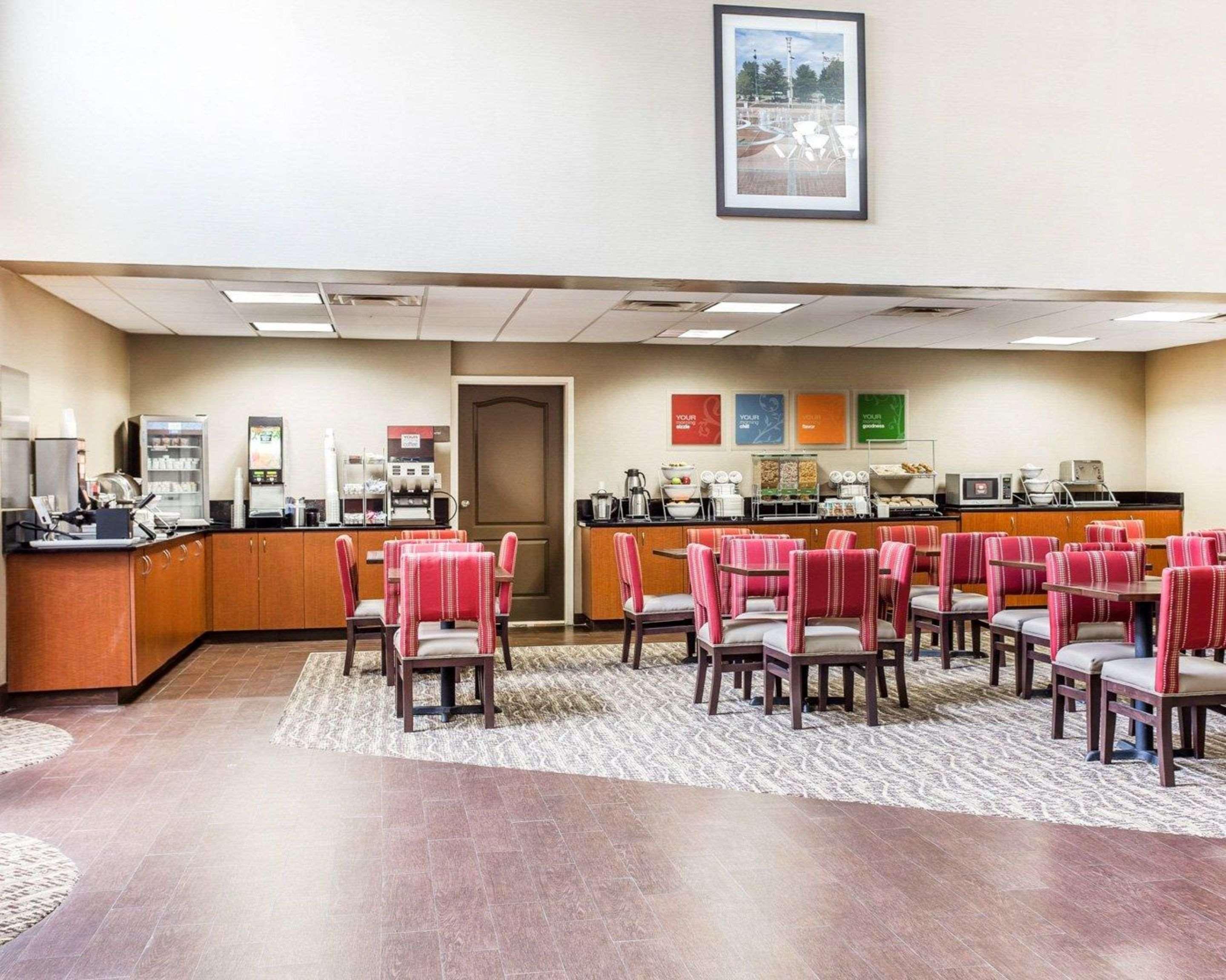Comfort Suites Morrow- Atlanta South Екстериор снимка